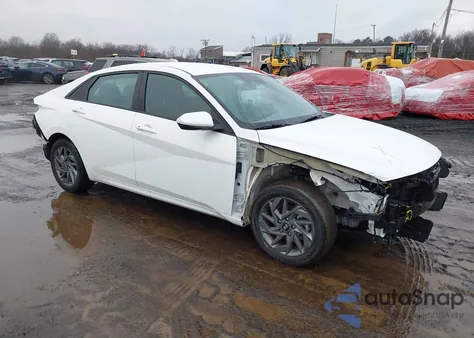 2024 Hyundai Elantra Sel from USA, damaged, VIN KMHLM4DG9RU782901